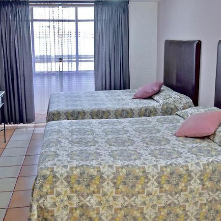 Hotel Posada Centenario Исмикилпан Екстериор снимка